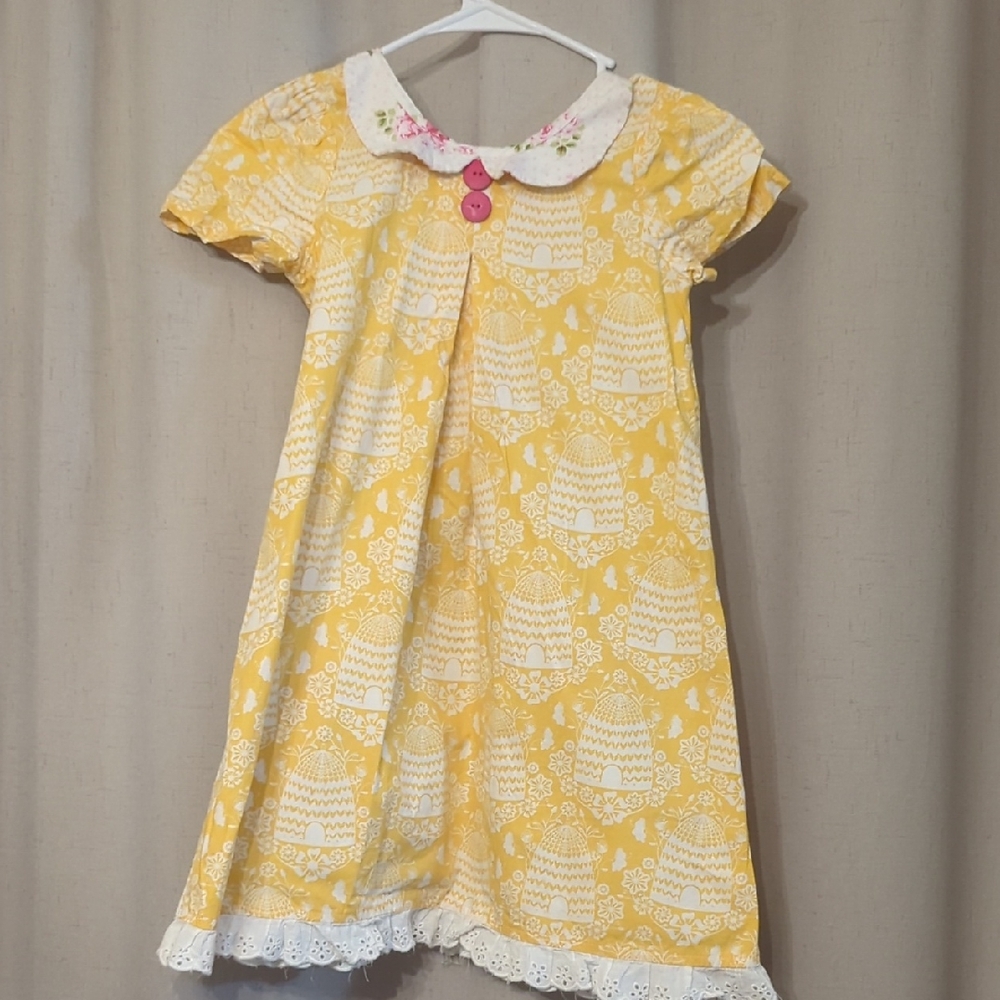 Giggle Moon Pink and Yellow Label